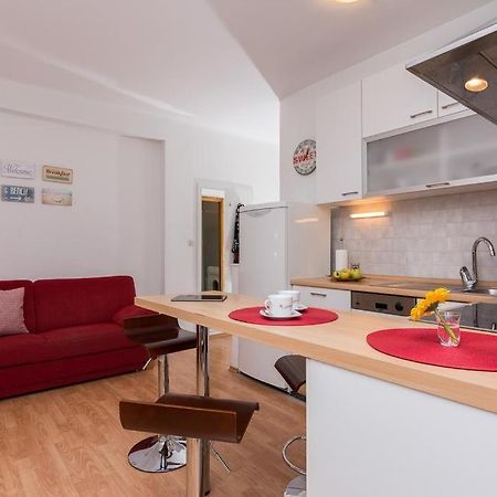 Near Old Town - Free Parking Apartment Zadar Bagian luar foto